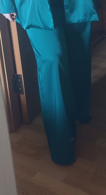 1000877258.webp