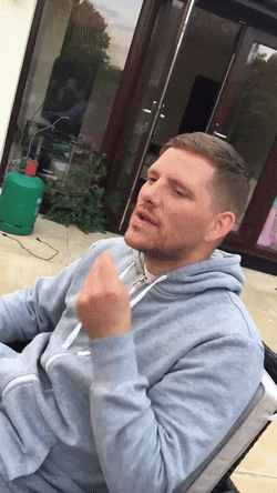 149453890918088448.gif