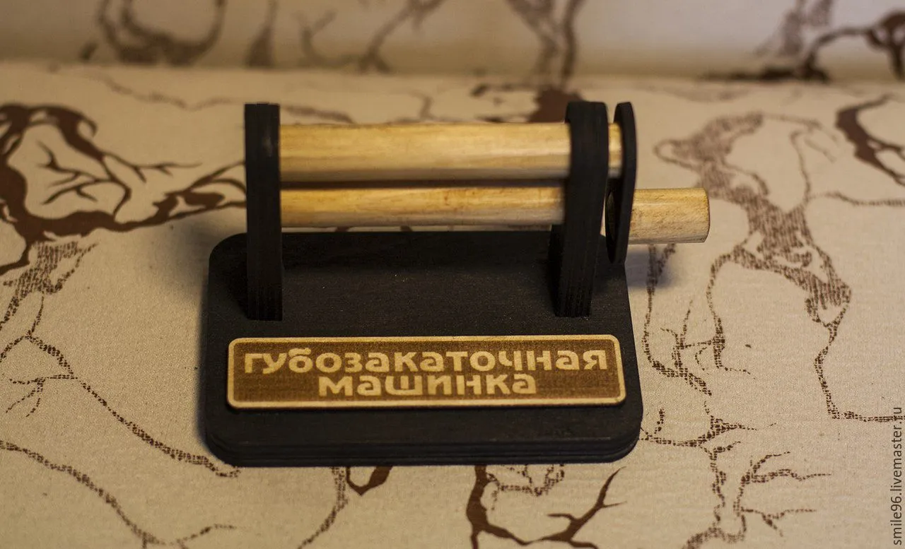 6b97cfa661c41699b5f5137822he--podarki-k-prazdnikam-gubozakatochnaya-mashinka-gzm.webp