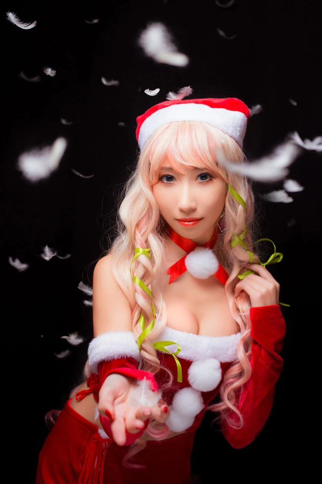 Christmas-Cosplay-2017-81.webp