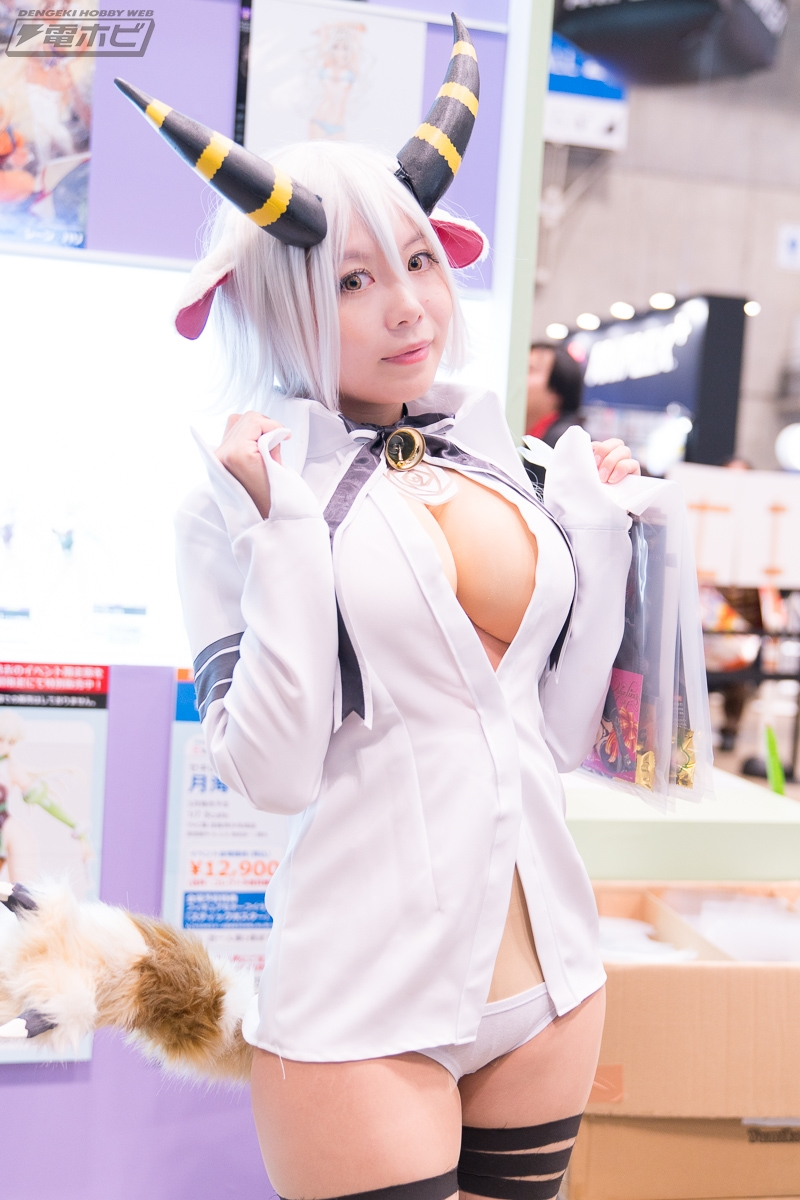 Winter-WonderFestival-2017-Cosplay-61.webp