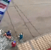 Ей лови аптечку😏.gif